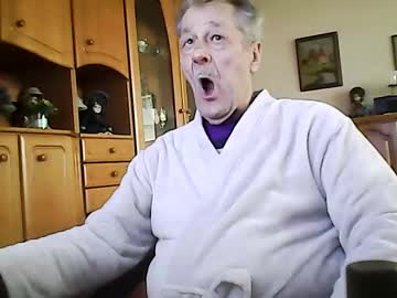 Primera15443 Chaturbate stream image from February 15, 2025