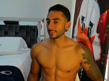 Axel_Joness Chaturbate stream image from February 15, 2025