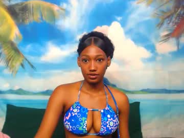 Camilaasexyy Chaturbate stream image from February 15, 2025