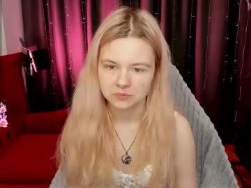 Eleanorcain Chaturbate stream image from February 15, 2025