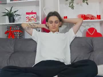 Jonny_Doss Chaturbate stream image from February 15, 2025