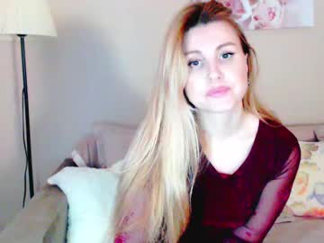 Lady__Moon__ Chaturbate stream image from February 15, 2025