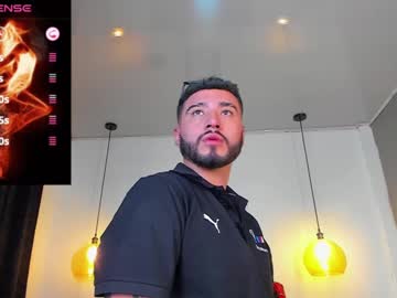 Noa_Bonucci Chaturbate stream image from February 15, 2025