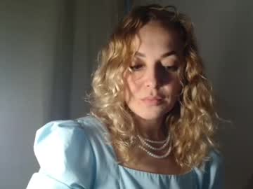 Cassssandra Chaturbate stream image from February 15, 2025