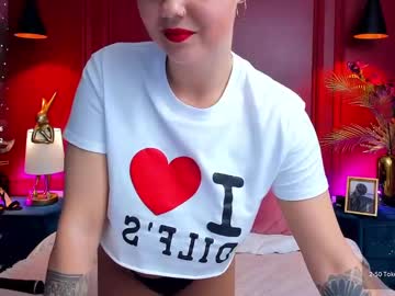 Lady_Alibi Chaturbate stream image from February 15, 2025