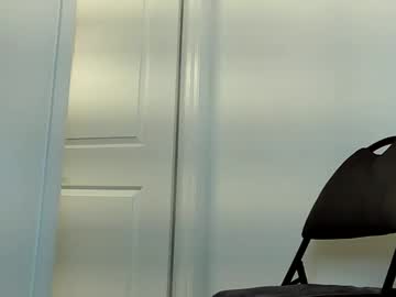 Awquick Chaturbate stream image from February 15, 2025