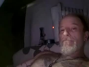 Foxbodydave Chaturbate stream image from February 15, 2025
