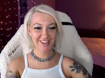 Tykioty_Miley Chaturbate stream image from February 15, 2025