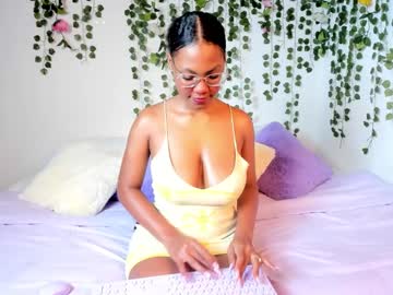 Violeta_Milleer Chaturbate stream image from February 15, 2025