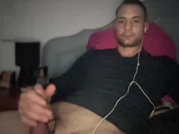 Hardnstyle Chaturbate stream image from February 15, 2025