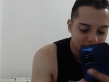 Kelviinking Chaturbate stream image from February 15, 2025
