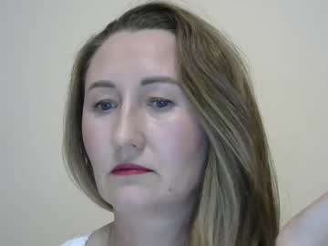 Manya2478 Chaturbate stream image from February 15, 2025