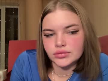 Mistressdora Chaturbate stream image from February 15, 2025