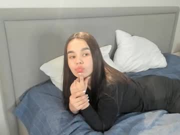 Moirafootman Chaturbate stream image from February 15, 2025