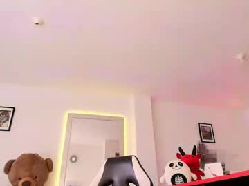 Xl_Goticdoll Chaturbate stream image from February 15, 2025