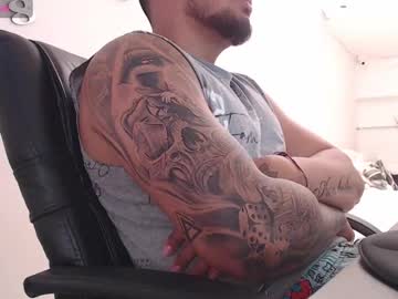 Aaronhunter__ Chaturbate stream image from February 15, 2025
