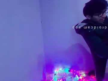 Alejandrobeltran Chaturbate stream image from February 15, 2025