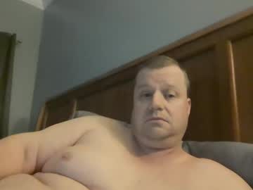Cmachen Chaturbate stream image from February 15, 2025