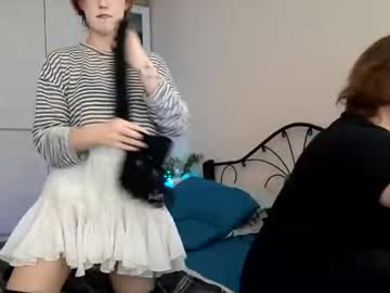 Lexxie_And_Boy Chaturbate stream image from February 15, 2025