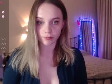 Wet_Lana Chaturbate stream image from February 15, 2025