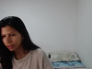 Juan19901 Chaturbate stream image from February 15, 2025