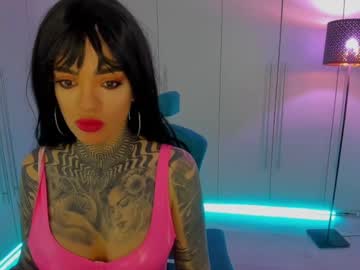 Kieraa_Moon Chaturbate stream image from February 15, 2025