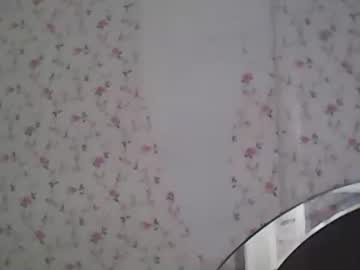 Lexxxiile0x Chaturbate stream image from February 15, 2025