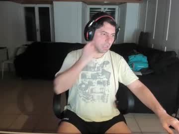 Zerschmilfix Chaturbate stream image from February 15, 2025