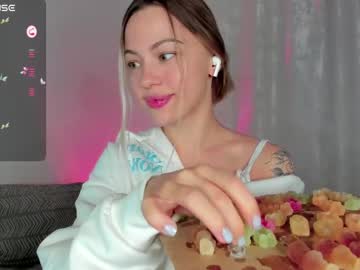 Damn_Cutie Chaturbate stream image from February 15, 2025