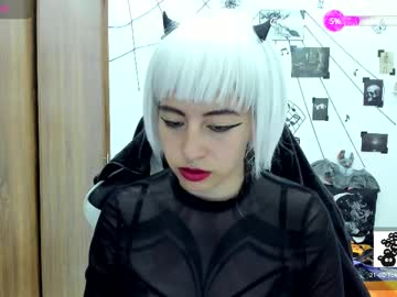 Darkkittenuwu Chaturbate stream image from February 15, 2025