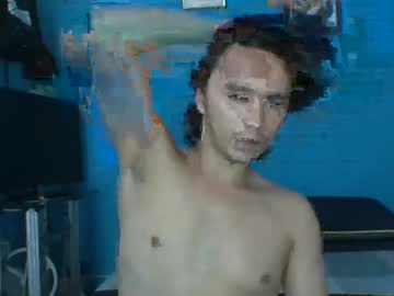 Dollboy2002 Chaturbate stream image from February 15, 2025