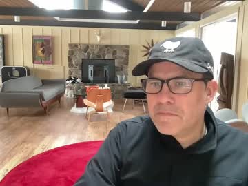 Groovycouvie Chaturbate stream image from February 15, 2025