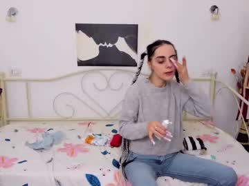 Jessystarrr Chaturbate stream image from February 15, 2025