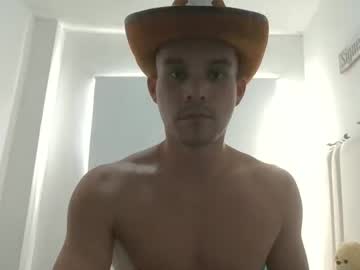 Mikefantasiess Chaturbate stream image from February 15, 2025