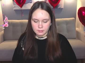 Miki_Miki_Cutie Chaturbate stream image from February 15, 2025