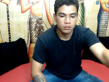 Tomy_Smile Chaturbate stream image from February 15, 2025
