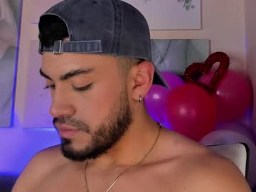 Brian_Kiim Chaturbate stream image from February 15, 2025