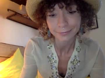 Loladarling666 Chaturbate stream image from February 15, 2025