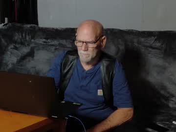 Roughnbootz Chaturbate stream image from February 15, 2025