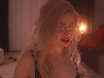 Hannasthesia Chaturbate stream image from February 16, 2025
