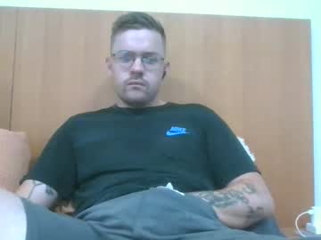 Jonoy1995 Chaturbate stream image from February 16, 2025