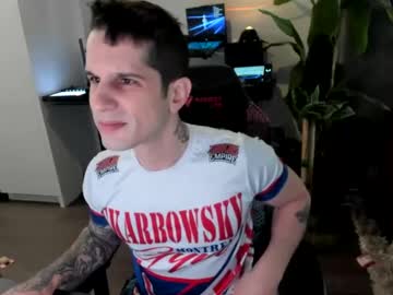 Pierrefitch Chaturbate stream image from February 16, 2025