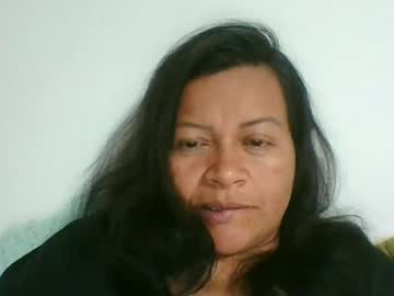 Adrianagogo18 Chaturbate stream image from February 16, 2025