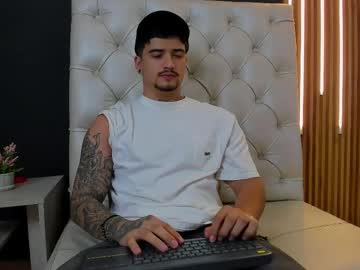 Fetherick Chaturbate stream image from February 16, 2025