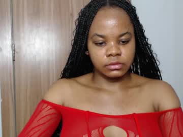 Snowdrop5 Chaturbate stream image from February 16, 2025