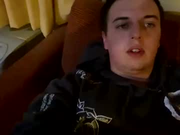 Stepbro18 Chaturbate stream image from February 16, 2025