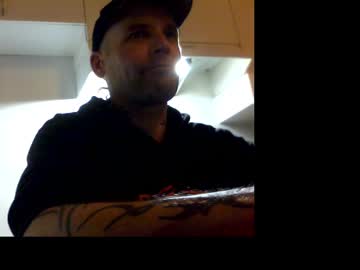 Tom3336661984 Chaturbate stream image from February 16, 2025