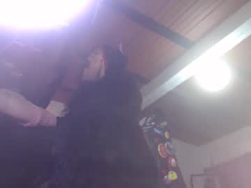 Eskelaswd Chaturbate stream image from February 16, 2025