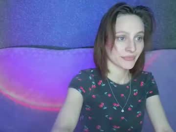 Girlfriend_Night Chaturbate stream image from February 16, 2025
