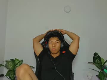 Amdrix21 Chaturbate stream image from February 16, 2025